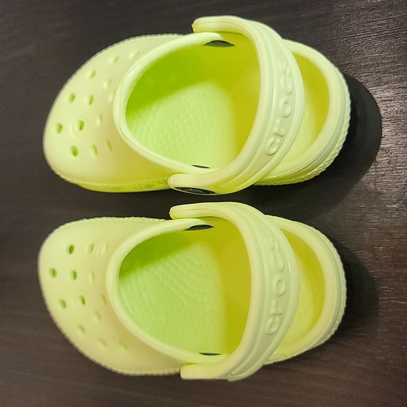 Crocs - Picture 3 of 4